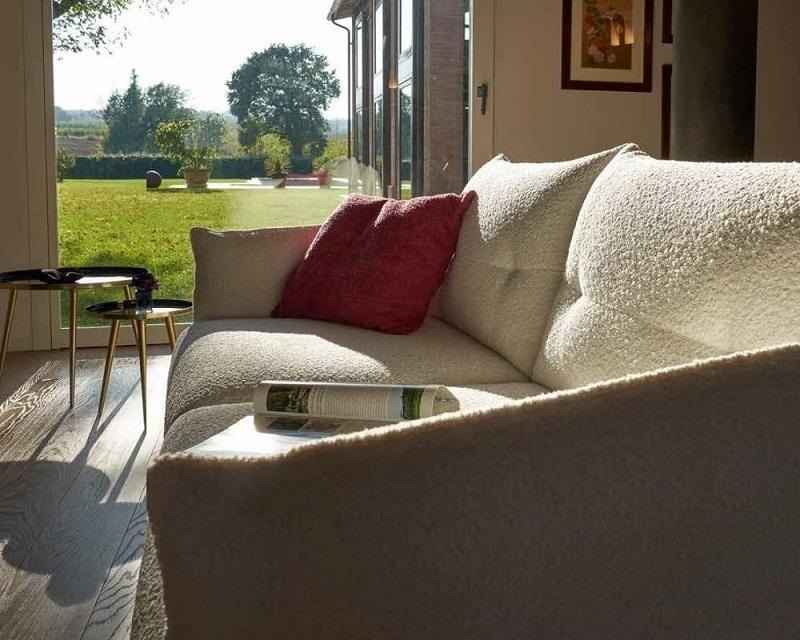 DOBBLE- rohová sedací souprava s rozkládací postelí Vitarelax